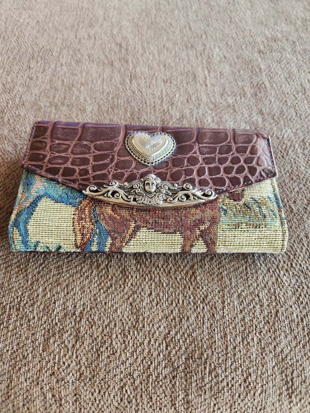 Brighton CollectiblesBrown Croc-Effect & Tapestry Horse Wallet with Silver Heart